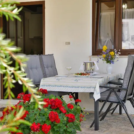 Charming Stone Cottage By The Sea Umag Exterior photo