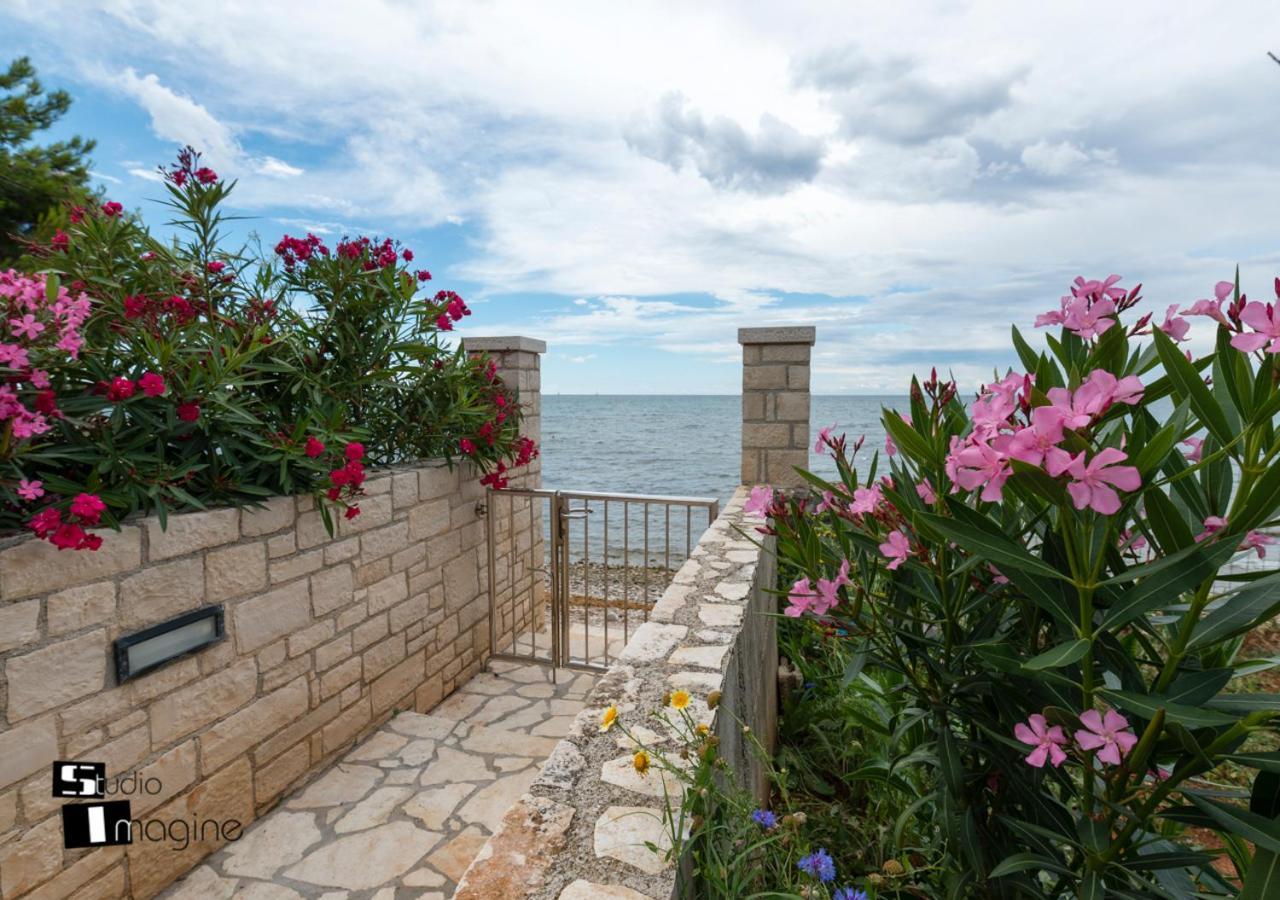 Charming Stone By The Sea Сasa de vacaciones